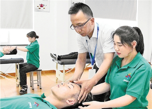 浙江日報2.jpg 浙江日報2.jpg