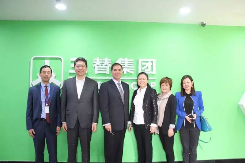 美國華盛頓州中國關系委員會董事會副主席楊開元(Jim Young)、美國全球策略聯盟CEO David Ganda等一行赴三替集團考察交流.jpg 美國華盛頓州中國關系委員會董事會副主席楊開元(Jim Young)、美國全球策略聯盟CEO David Ganda等一行赴三替集團考察交流.jpg